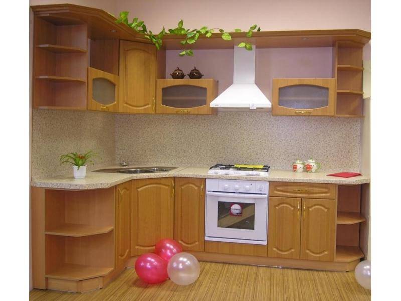 кухонный гарнитур угловой 32 в Калининграде