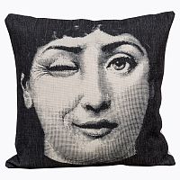 арт-подушка намек fornasetti в Калининграде