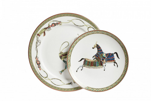 комплект тарелок antique (светлая) в Калининграде