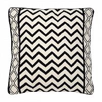 Подушка Chatswood Black White от Eichholtz