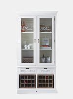 буфет итальянская кухня с ротанговыми ящиками в Калининграде